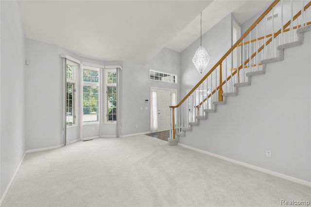 441 Parkview Drive Drive, Detroit, MI 48214