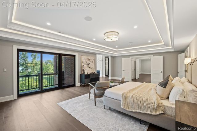 5305 Elmgate Bay Drive, Orchard Lake Village, MI 48324