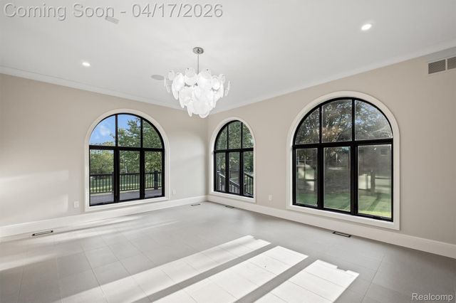 5305 Elmgate Bay Drive, Orchard Lake Village, MI 48324