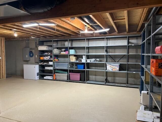 1347 Rawhide DRIVE, West Bend, WI 53090