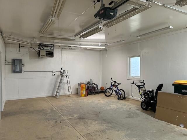 1347 Rawhide DRIVE, West Bend, WI 53090