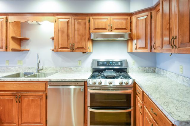 309 Ledgeview Dr, Shelbyville, TN 37160