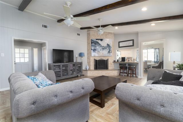 2211 River Falls Drive, Kingwood, TX 77339