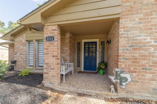 2211 River Falls Drive, Kingwood, TX 77339