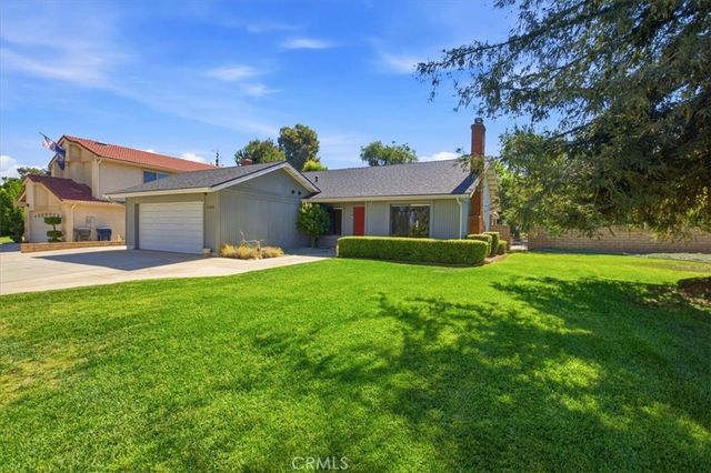 1418 Diamond Court, Redlands, CA 92374