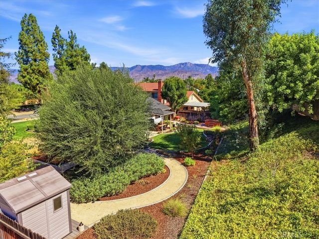 1418 Diamond Court, Redlands, CA 92374