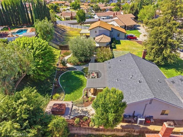 1418 Diamond Court, Redlands, CA 92374