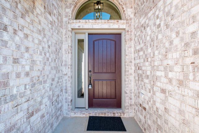 71 Corniche Cove, Maumelle, AR 72113