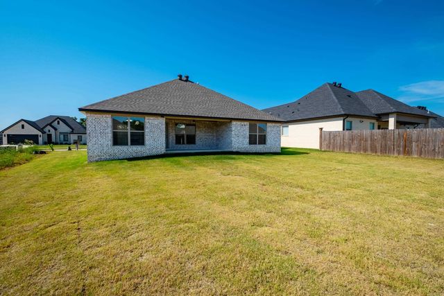 71 Corniche Cove, Maumelle, AR 72113