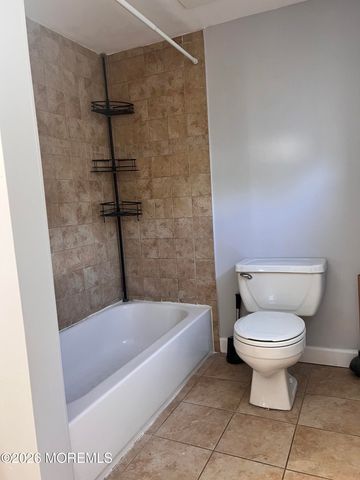 391 Monmouth Avenue 1, Leonardo, NJ 07737