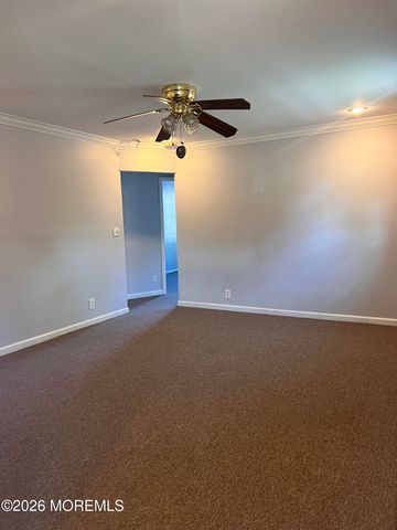 391 Monmouth Avenue 1, Leonardo, NJ 07737
