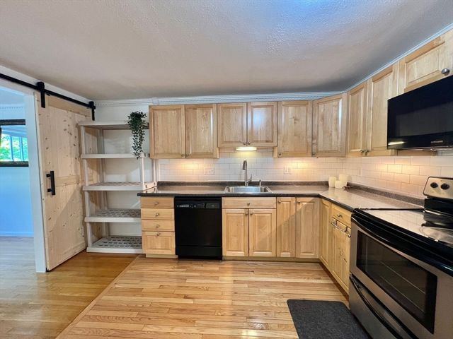 95 Maple Street 95-18, Malden, MA 02148