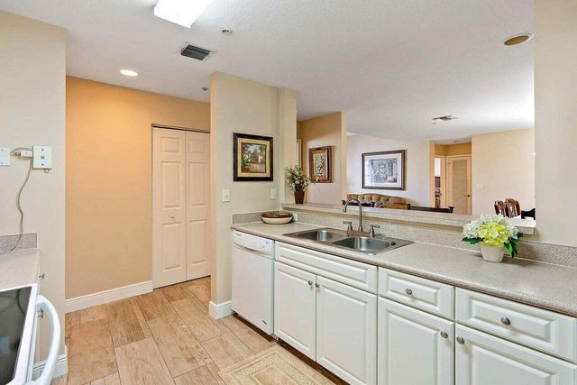 1200 Town Center Drive 425, Jupiter, FL 33458