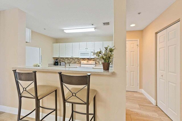 1200 Town Center Drive 425, Jupiter, FL 33458