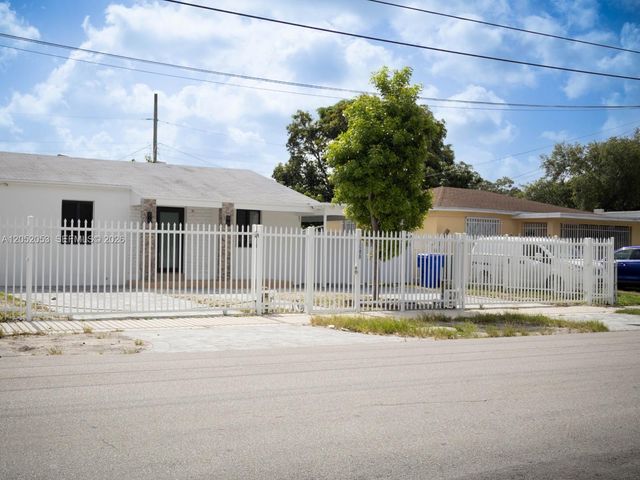 1600 NW 29th Avenue, Miami, FL 33125