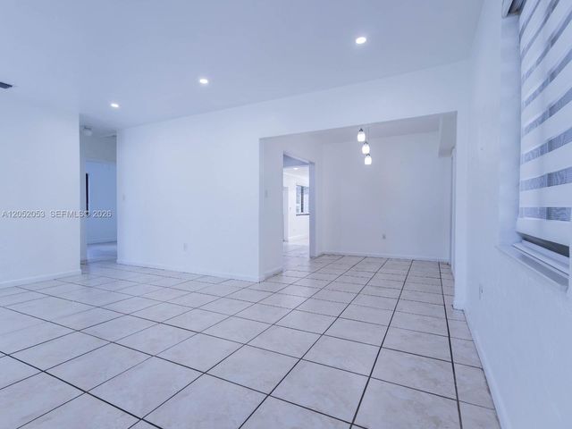1600 NW 29th Avenue, Miami, FL 33125