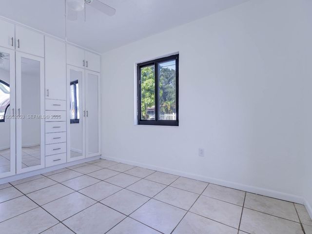 1600 NW 29th Avenue, Miami, FL 33125