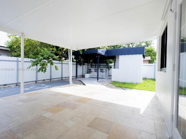 1600 NW 29th Avenue, Miami, FL 33125