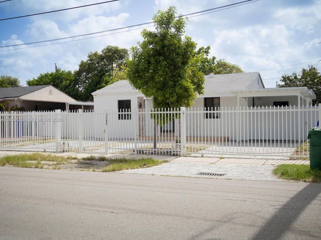 1600 NW 29th Avenue, Miami, FL 33125