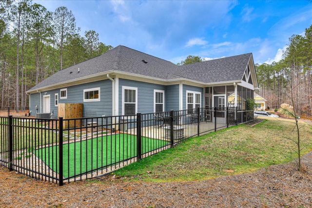 201 Sunflower Circle, Mc Cormick, SC 29835