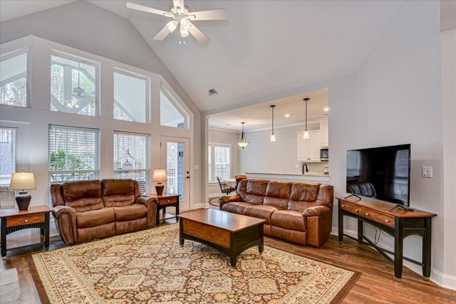 201 Sunflower Circle, Mc Cormick, SC 29835