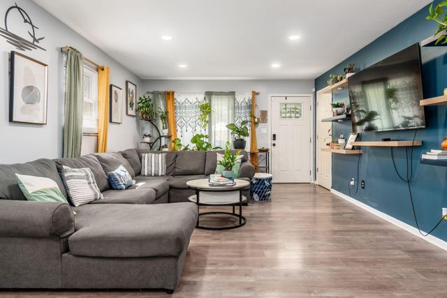 3698 Dorothy Drive, Columbus, OH 43224