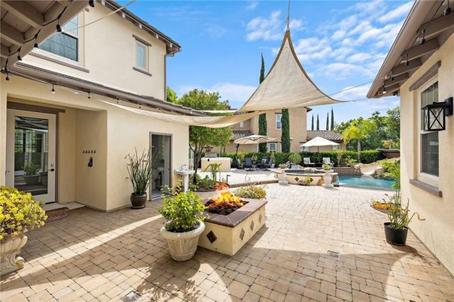 5 Cambridge Road, Ladera Ranch, CA 92694