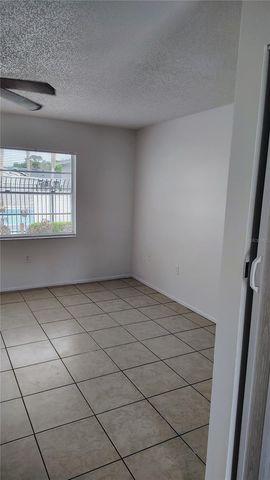 6 LAKE VILLA WAY, Kissimmee, FL 34743