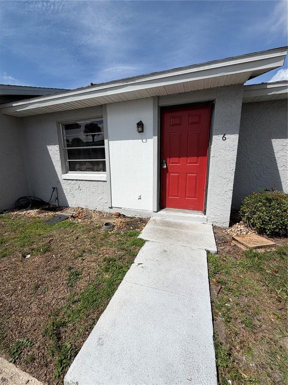 6 LAKE VILLA WAY, Kissimmee, FL 34743