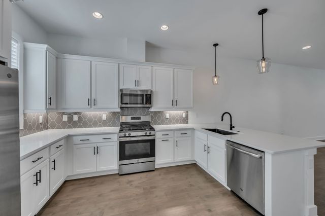 504 Vernon Cir, Nashville, TN 37209