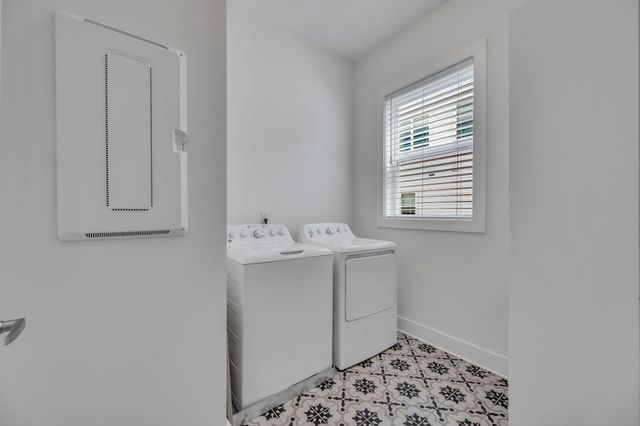 504 Vernon Cir, Nashville, TN 37209