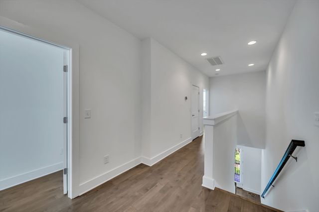 504 Vernon Cir, Nashville, TN 37209