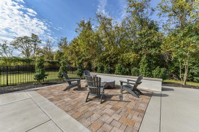 504 Vernon Cir, Nashville, TN 37209