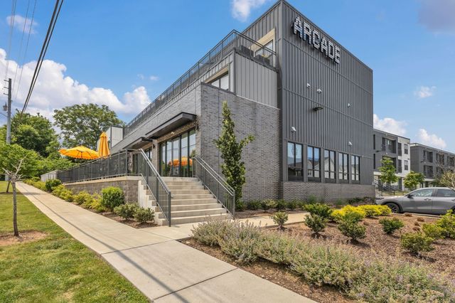 504 Vernon Cir, Nashville, TN 37209