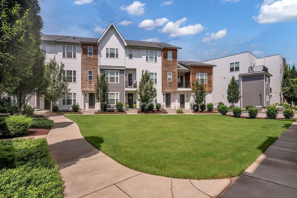 504 Vernon Cir, Nashville, TN 37209