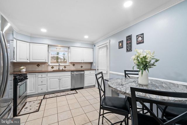 218 CLEVELAND AVE, Edgewater Park, NJ 08010