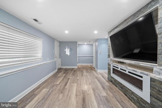 218 CLEVELAND AVE, Edgewater Park, NJ 08010