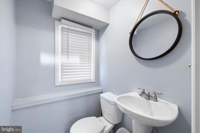 218 CLEVELAND AVE, Edgewater Park, NJ 08010