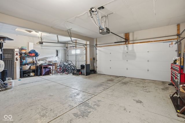 10627 Wiley Lane, Indianapolis, IN 46231