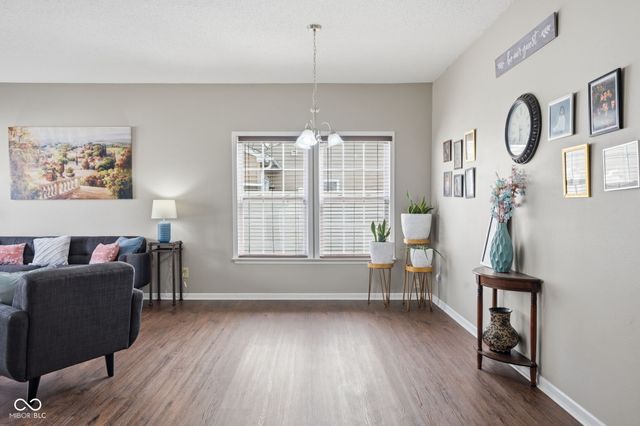 10627 Wiley Lane, Indianapolis, IN 46231