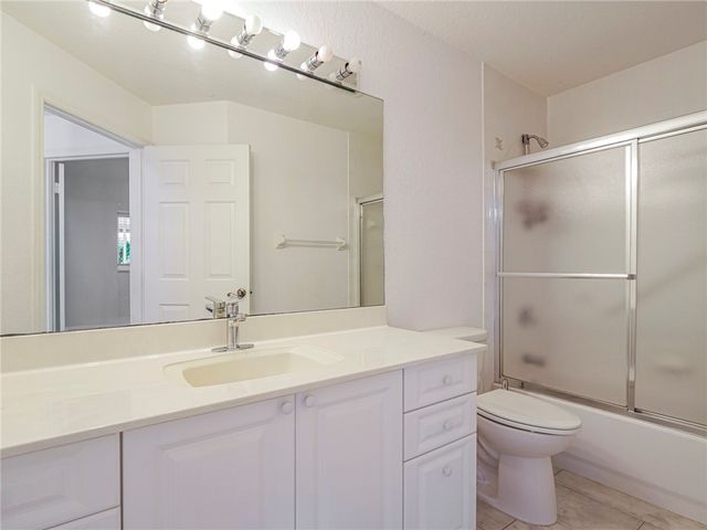 1700 Aynsley Way, Vero Beach, FL 32966