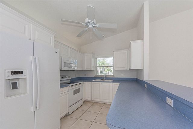 1700 Aynsley Way, Vero Beach, FL 32966