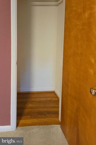 83 HIGHLAND DR, Lancaster, PA 17602