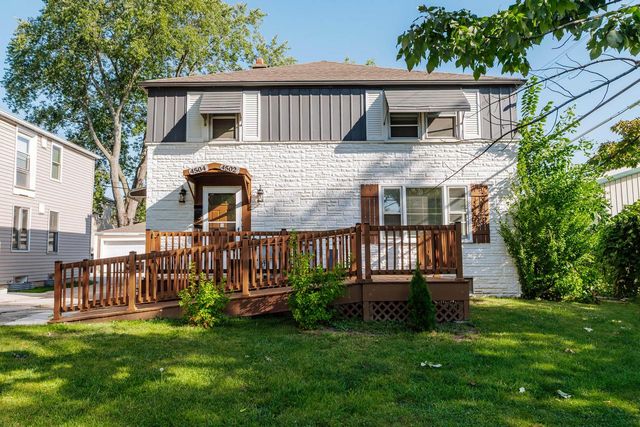 4502 W Crawford AVENUE #4504, Greenfield, WI 53220