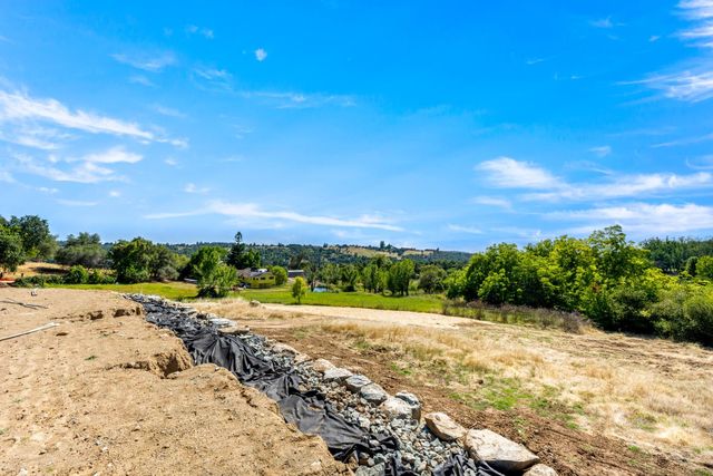 8691 Chili Hill Rd, Newcastle, CA 95658