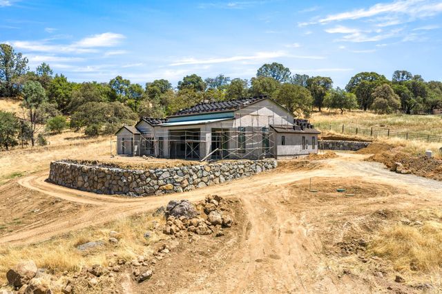 8691 Chili Hill Rd, Newcastle, CA 95658