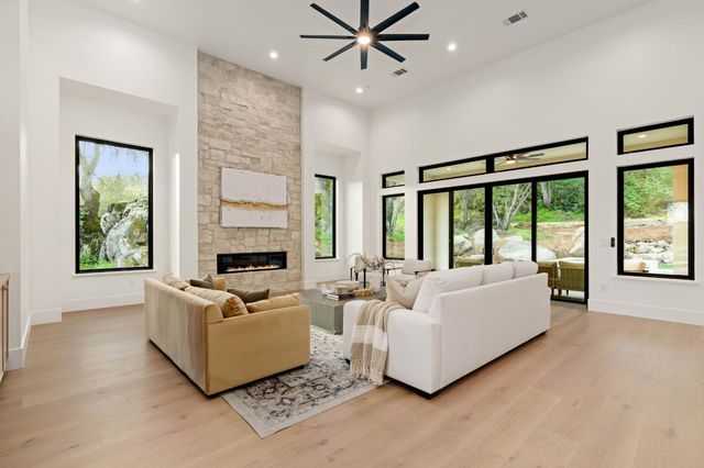 8691 Chili Hill Rd, Newcastle, CA 95658