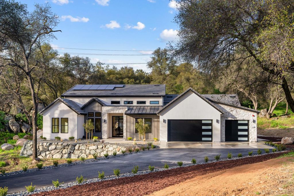 8691 Chili Hill Rd, Newcastle, CA 95658