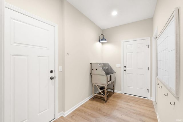 1004 Hathaway Road, Fort Wayne, IN 46845