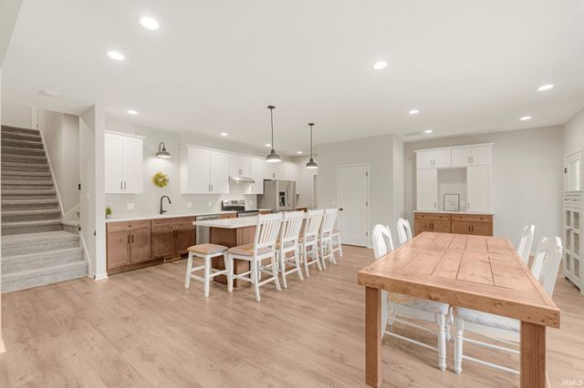 1004 Hathaway Road, Fort Wayne, IN 46845